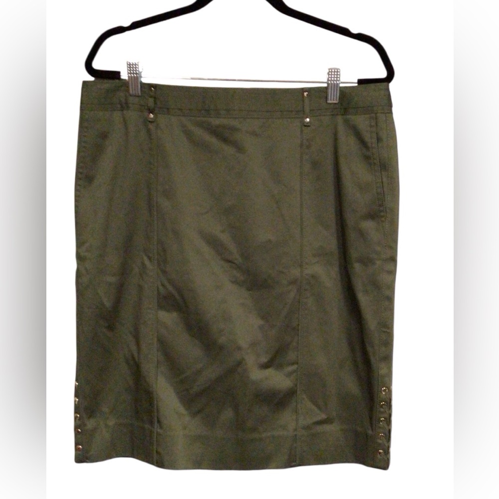White House Black Market Sateen Laced Pencil Skirt Green Womens Size 14 NWT